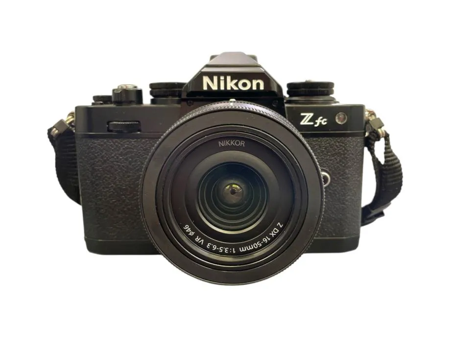 kit nikon zfc + nikkor z dx 16-50mm f/3.5-6.3 vr / r1, rate! - slika 2