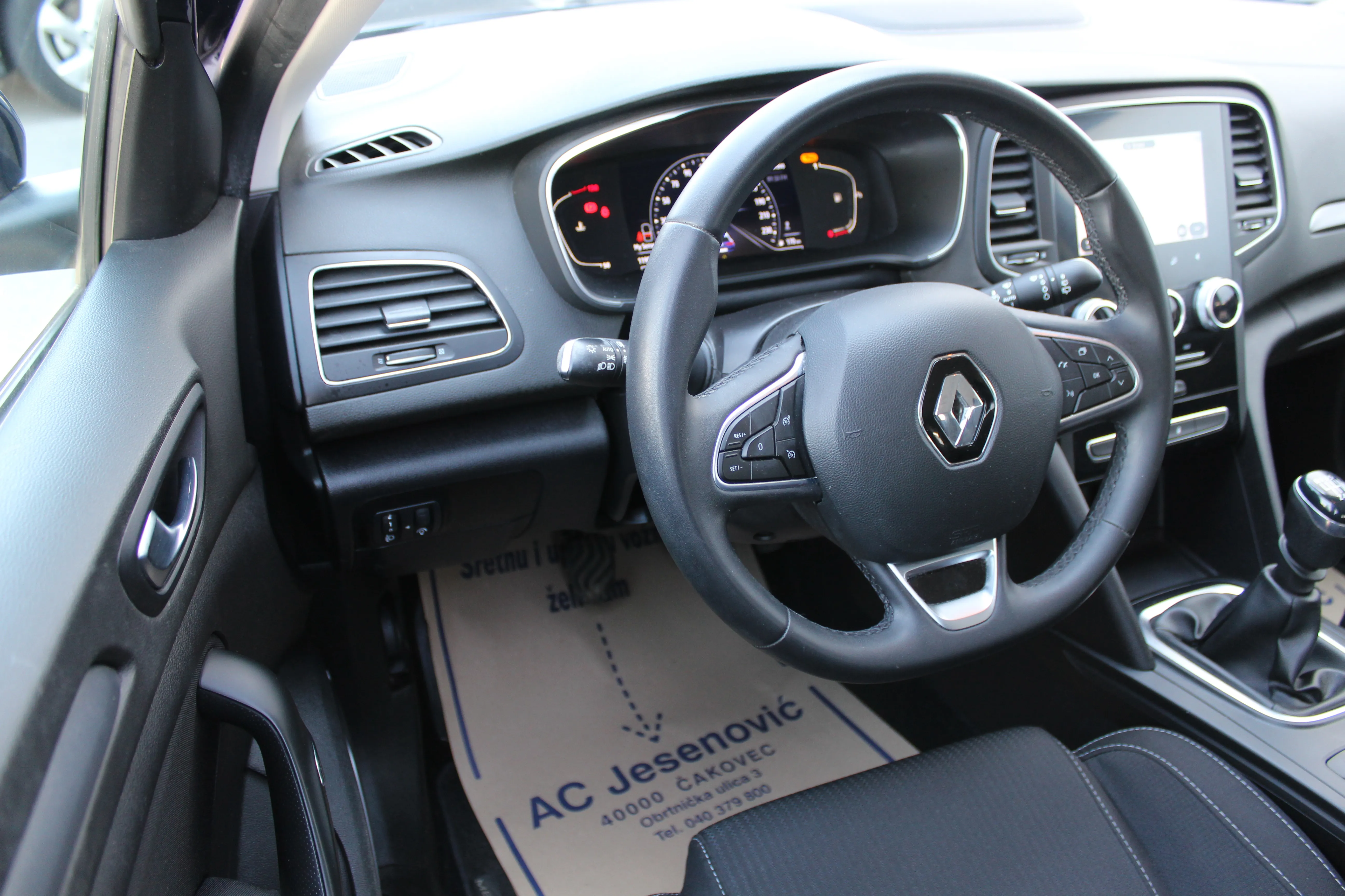 13177 renault mégane berline blue dci 115 edition one - slika 7