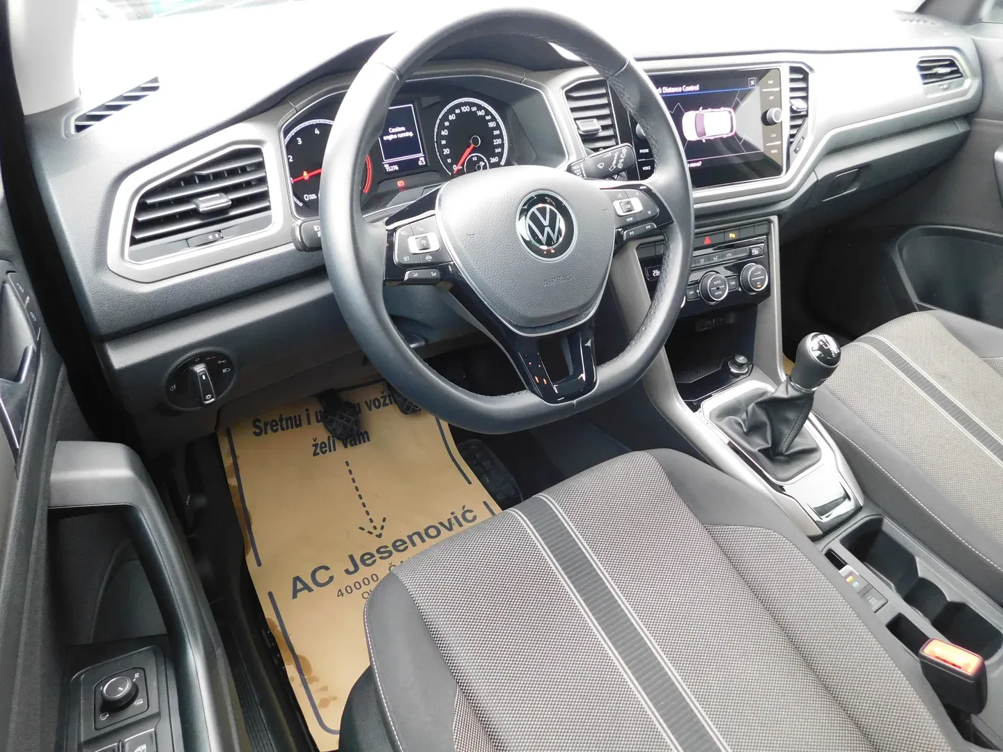 09119 volkswagen t-roc 1.0 tsi design - slika 9