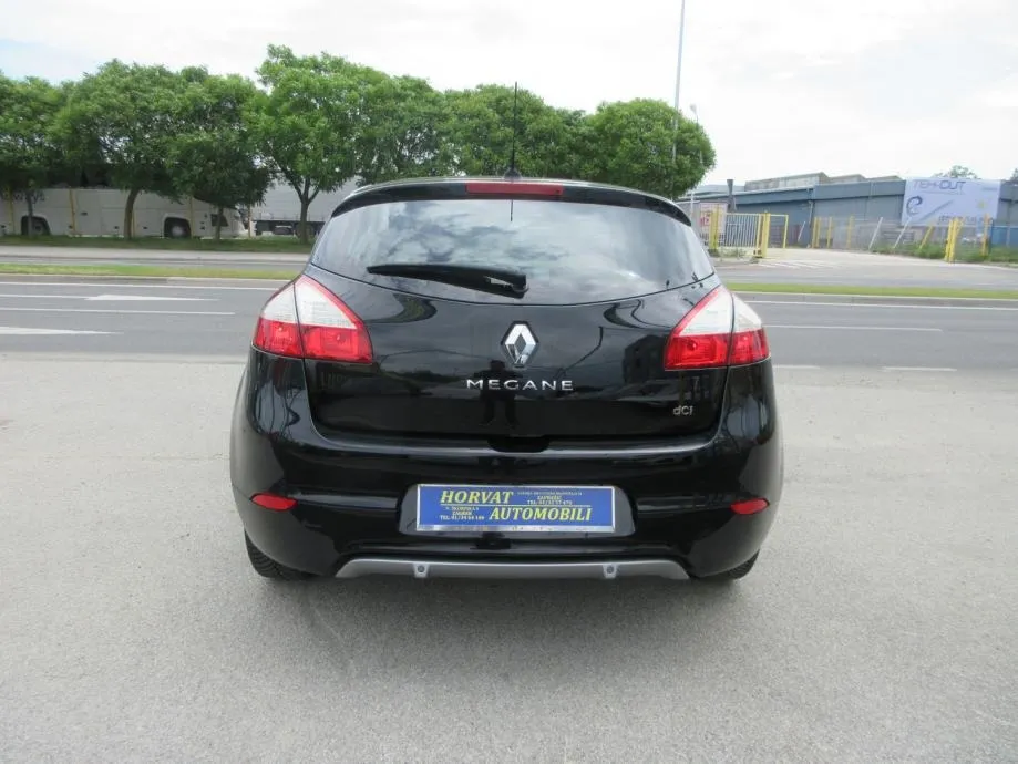 renault megane classic 1,6 dci 131 ks;bose;xenon;koža;kamera;pdc;temp - slika 4