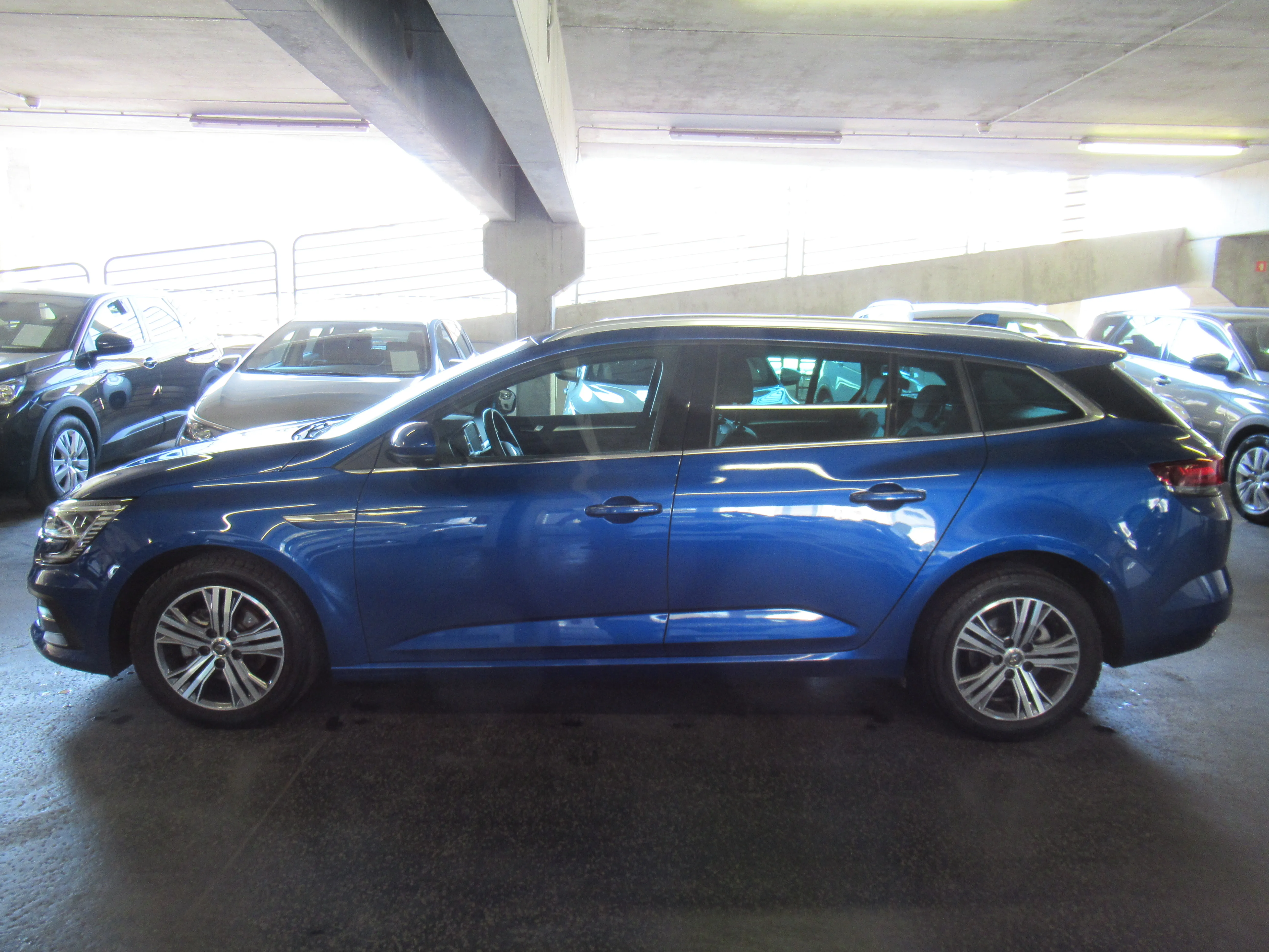 renault megane intens dci 115 edc -slo. 1 lastn. samo 23.500 km - slika 5