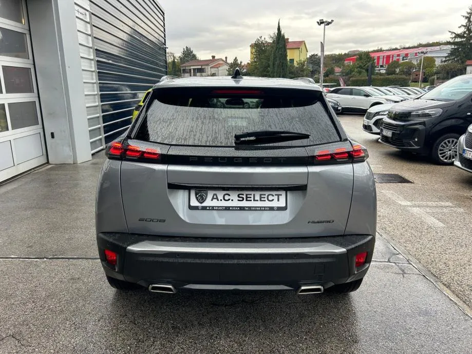 peugeot 2008 hybrid 136 - 2025 - 13.900km - rezerviran! - slika 5