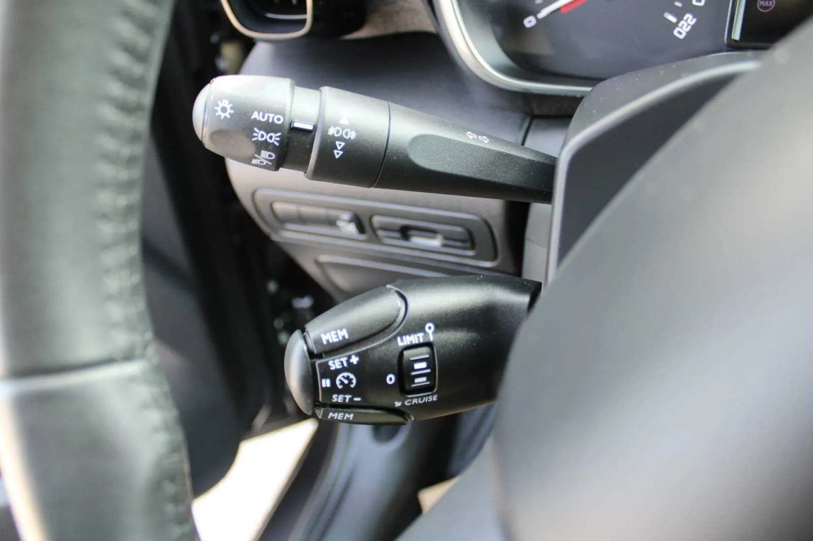 citroen c3 aircross 1.2 puretech *navigacija* - slika 17
