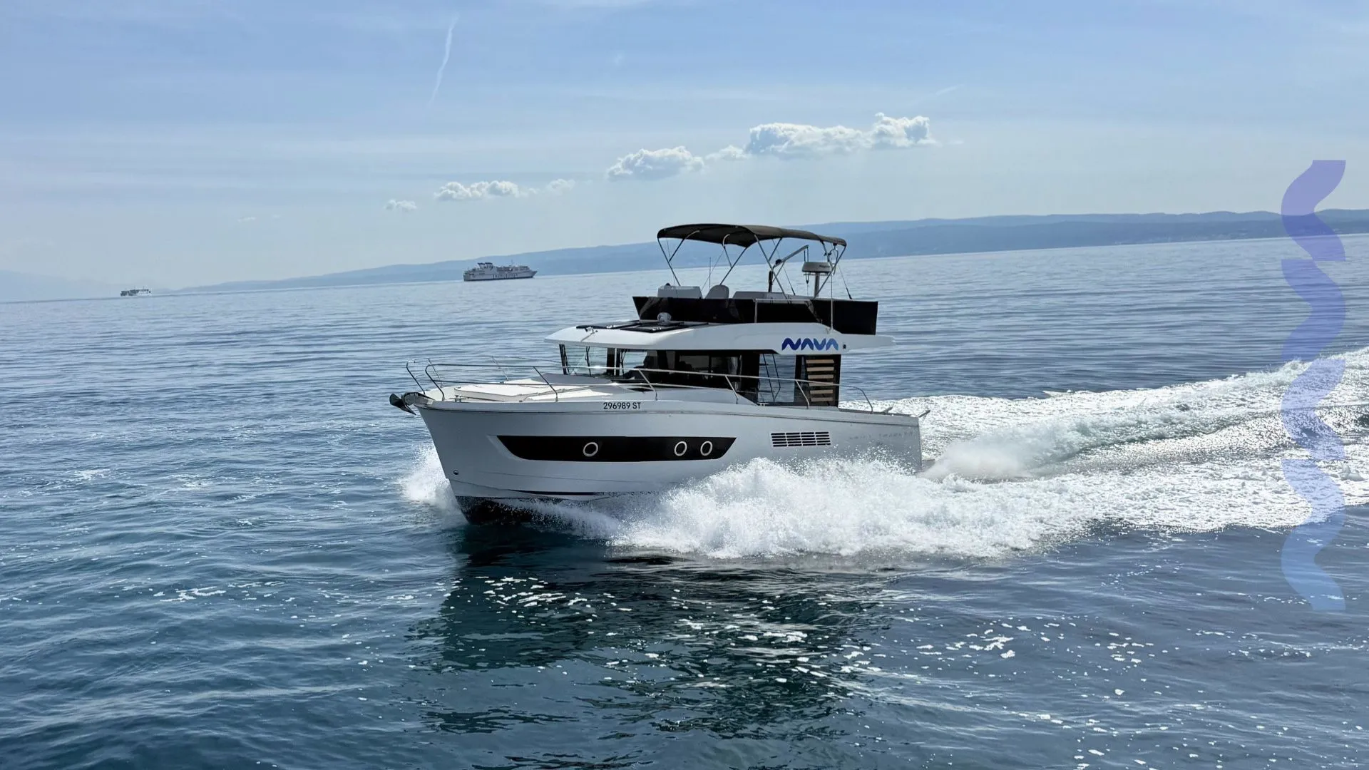 swift trawler 37 - premijera 2026 - slika 4
