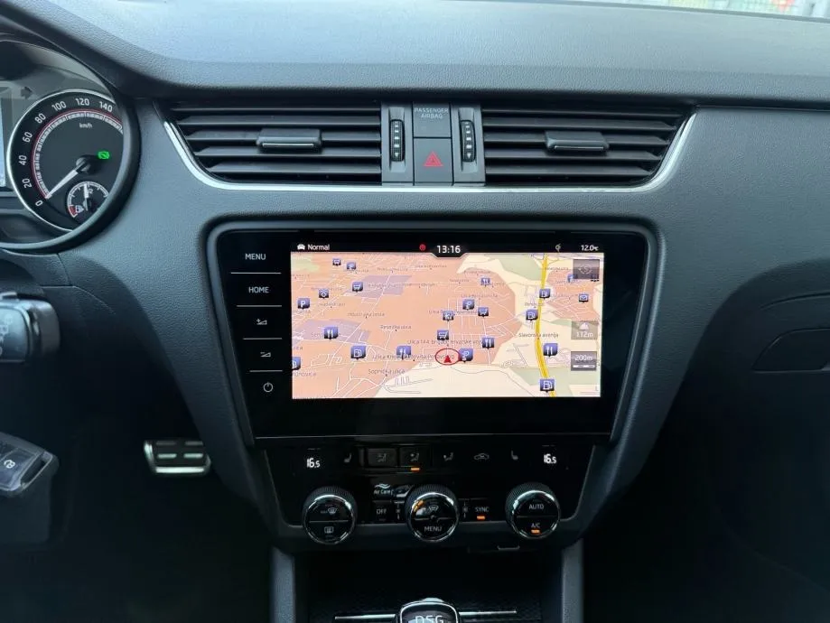 škoda octavia 2.0tsi dsg vrs 245ks °velika navi°ambiente l.°reg:2/2027 - slika 14
