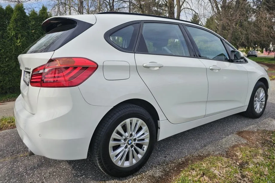 bmw serija 2 active tourer 218d - slika 12