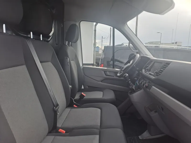volkswagen crafter 2.0 tdi*140ks*klima*park.kamera* - slika 11