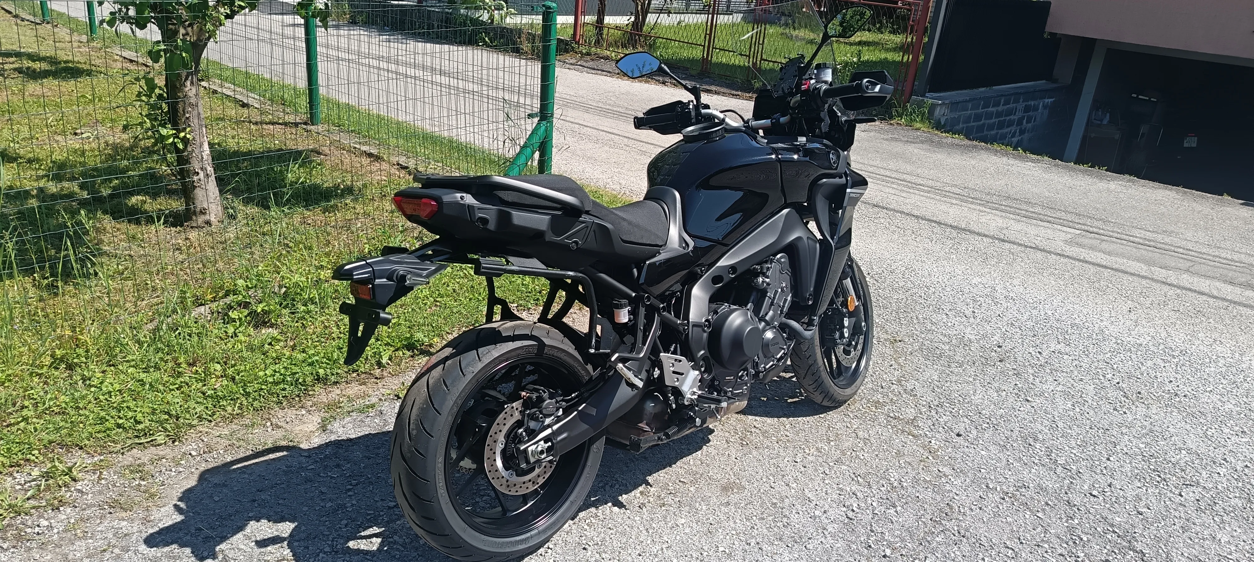 yamaha tracer 9 bočni koferi shad, 2023 god. - slika 2