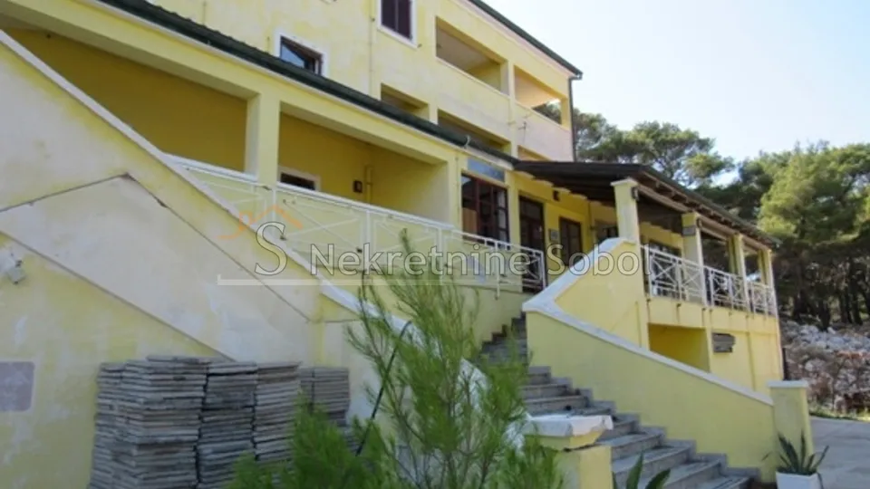 mali lošinj - kuća (vila), 1100 m2 prodaja - slika 3