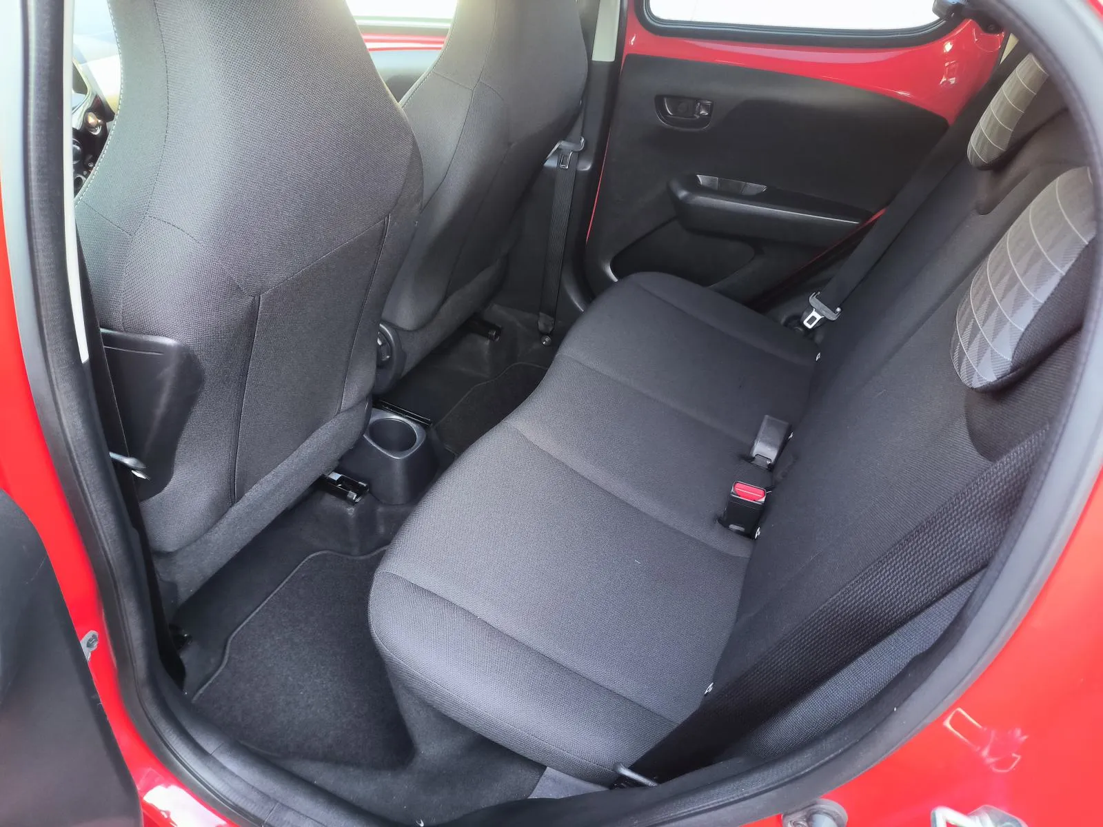 peugeot 108 1,0 vti, style, servisna, jamstvo, reg. 1 godinu - slika 14