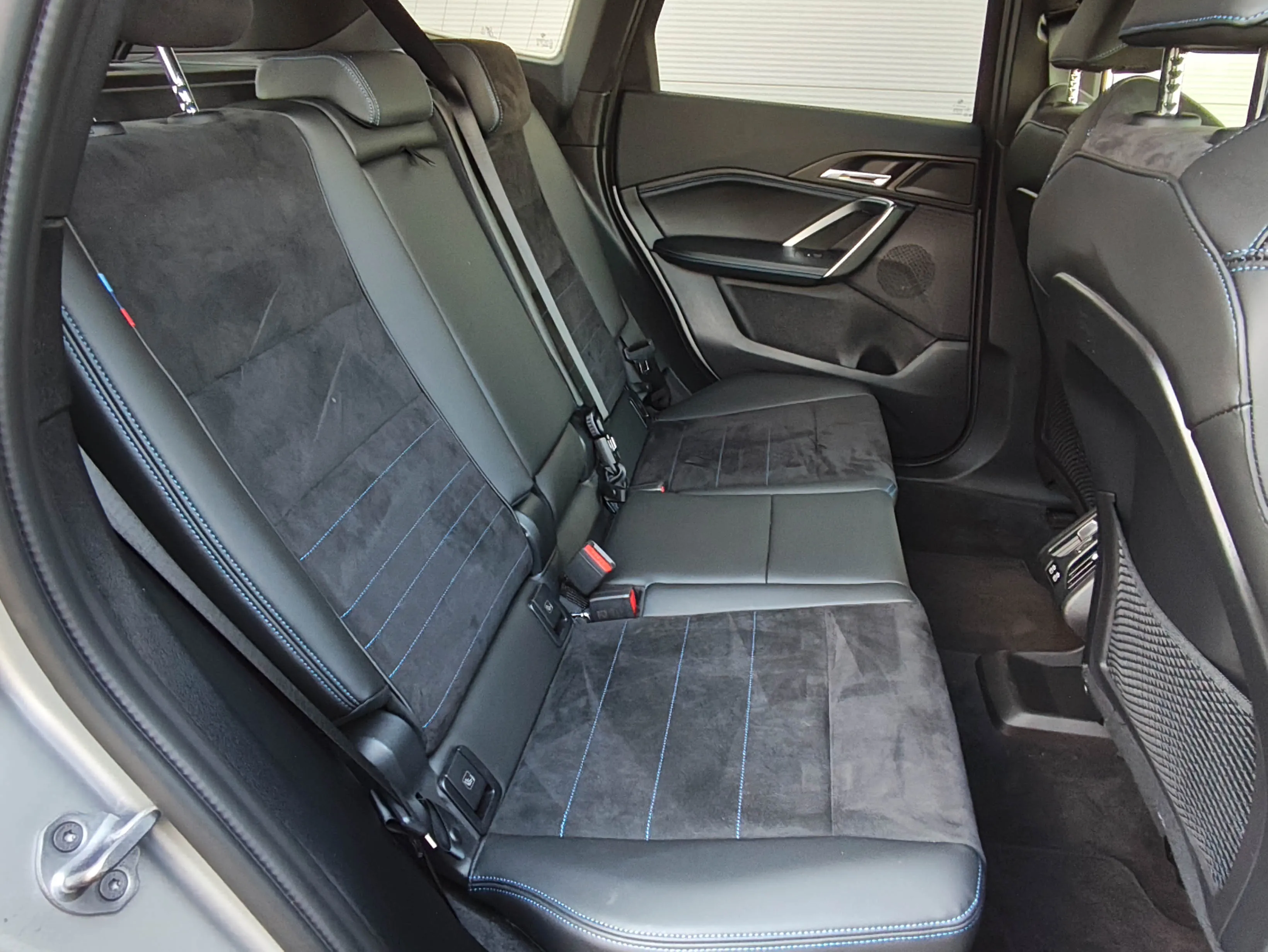 bmw x1 xdrive23i m paket |head up |kuka |18''alu |driving assist pro - slika 18