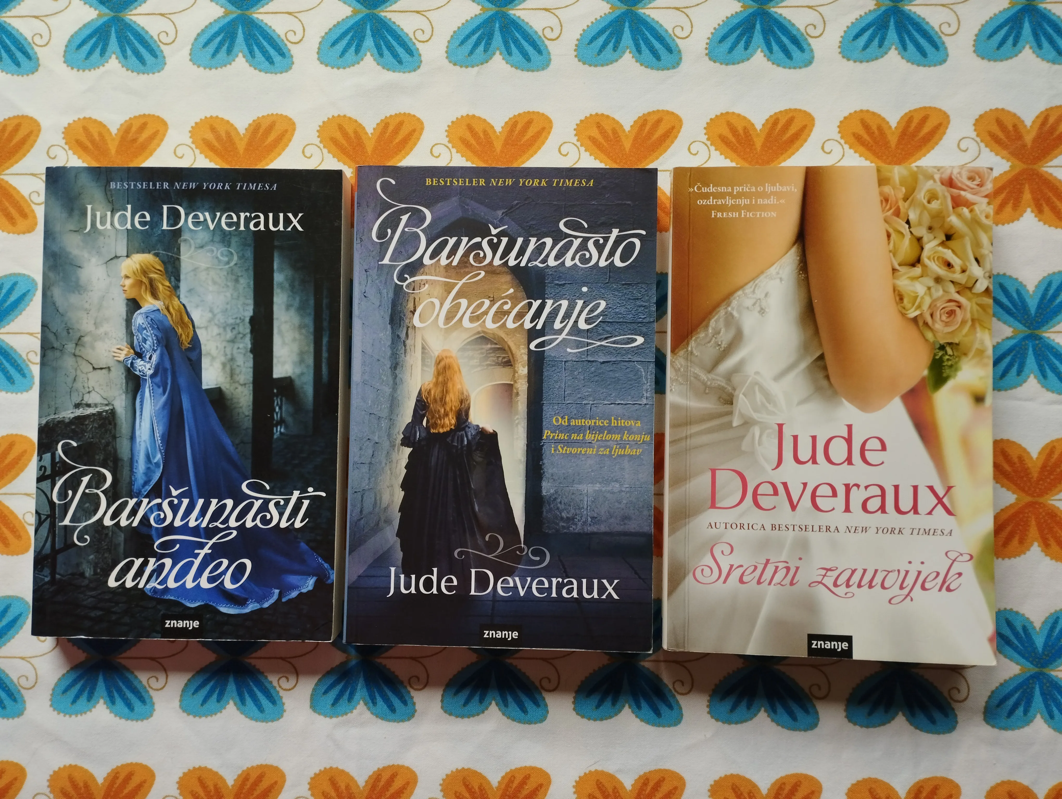 Jude Deveraux - Baršunasto obećanje, Sretni zauvijek, Baršunasti anđeo - Samobor