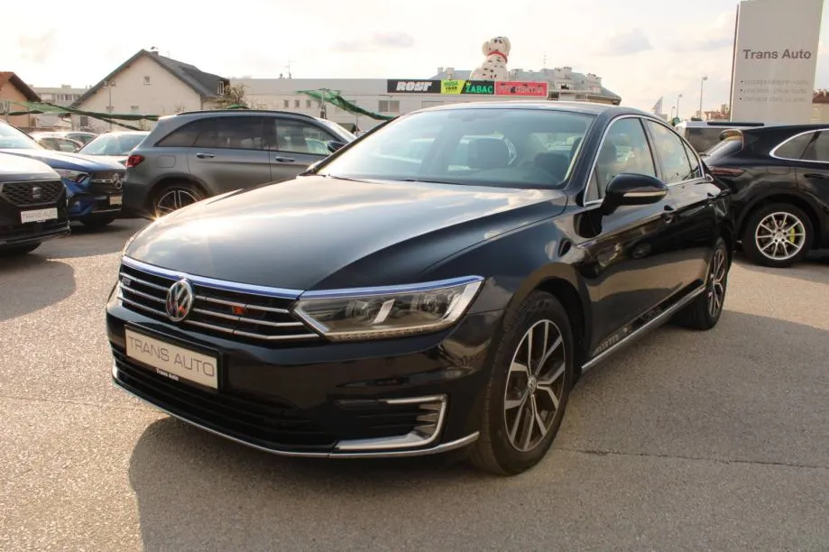 VW Passat GTE DSG Plug-In Hybrid *LED, NAVIGACIJA* - Zagreb