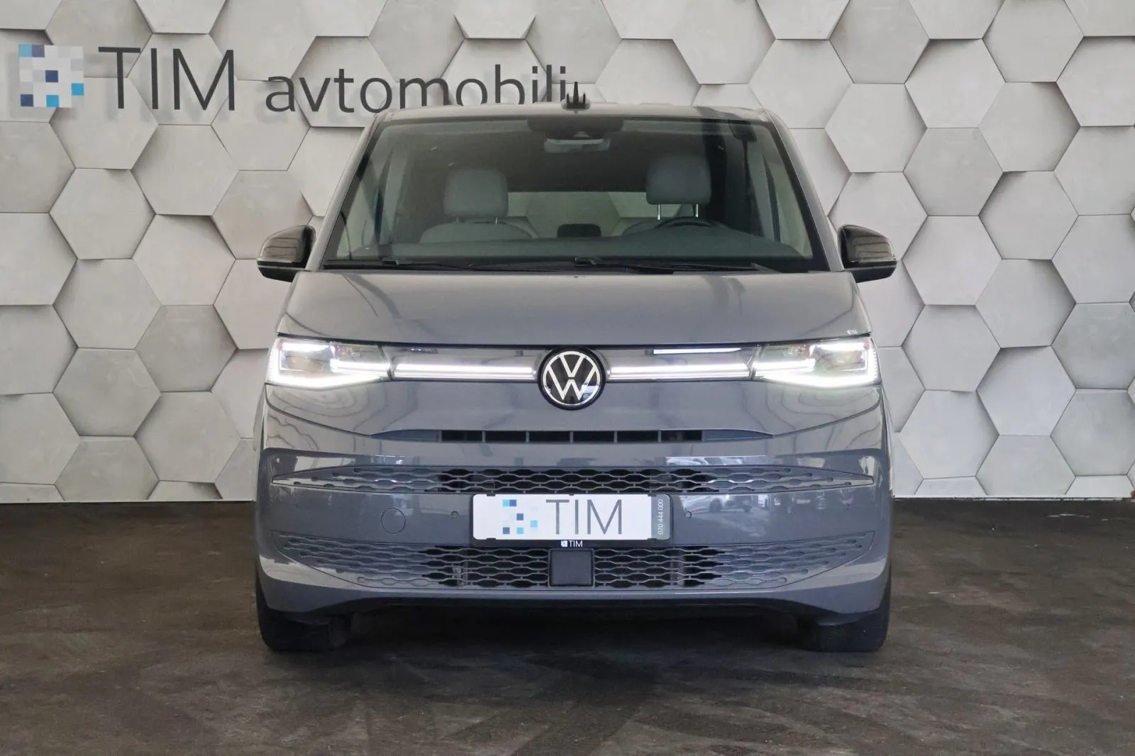 volkswagen multivan t7 l2 style matrix el.klizna vrata n1-teretno - slika 5