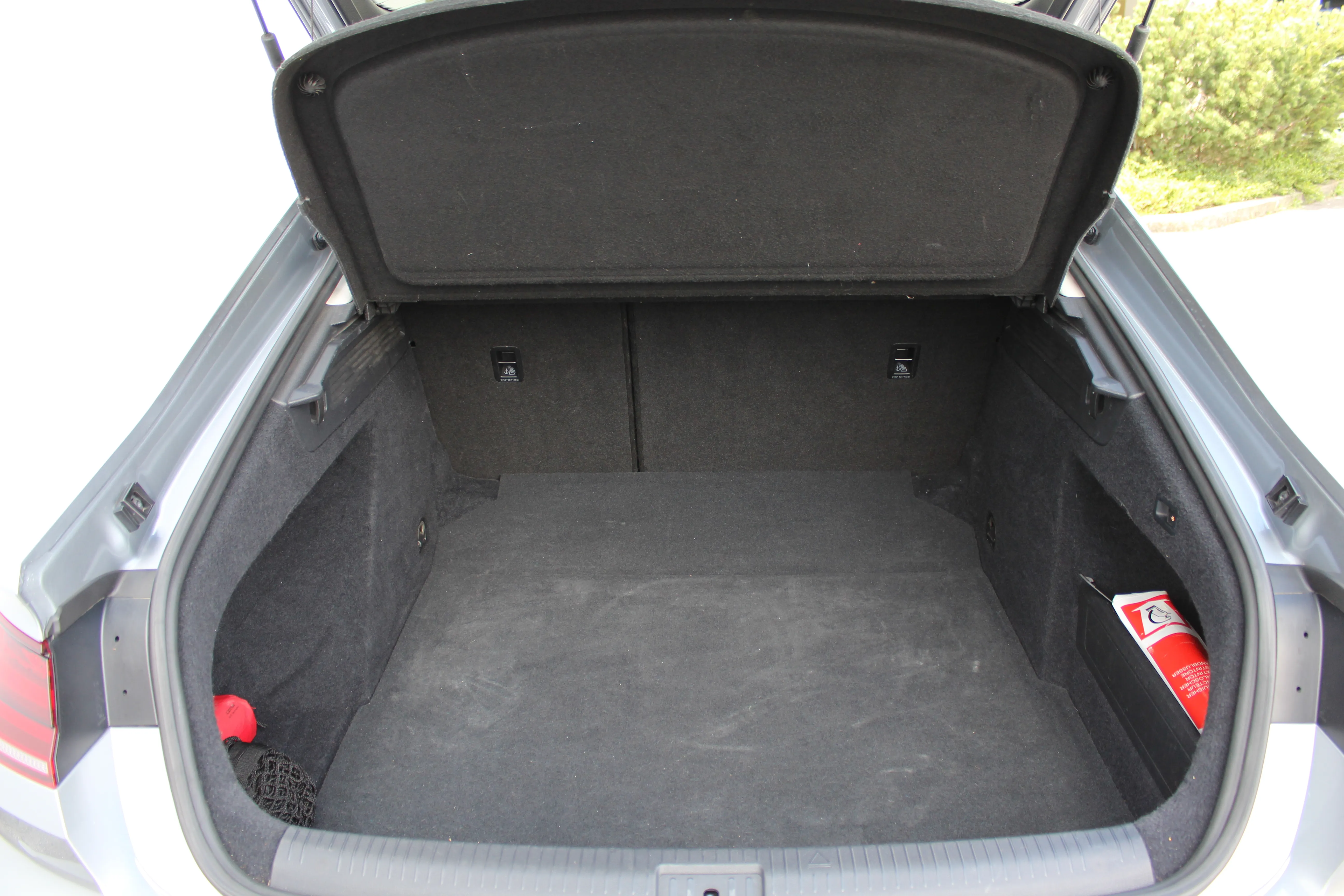 13152 volkswagen arteon 2.0 tdi elegance - slika 16