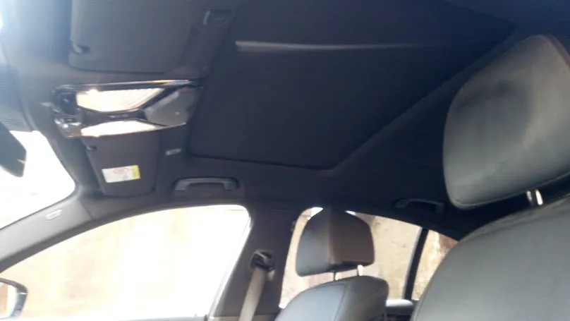 bmw serija 530 e drive 2019 god - slika 9