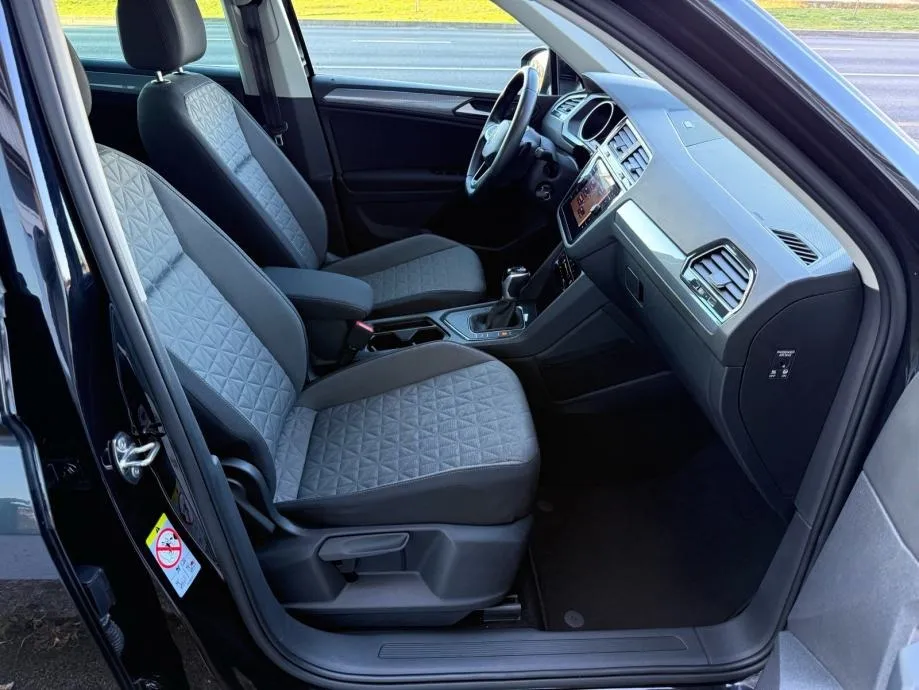vw tiguan 2,0 tdi dsg °navi°adaptivni tempomat°leasing bez učešća° - slika 17
