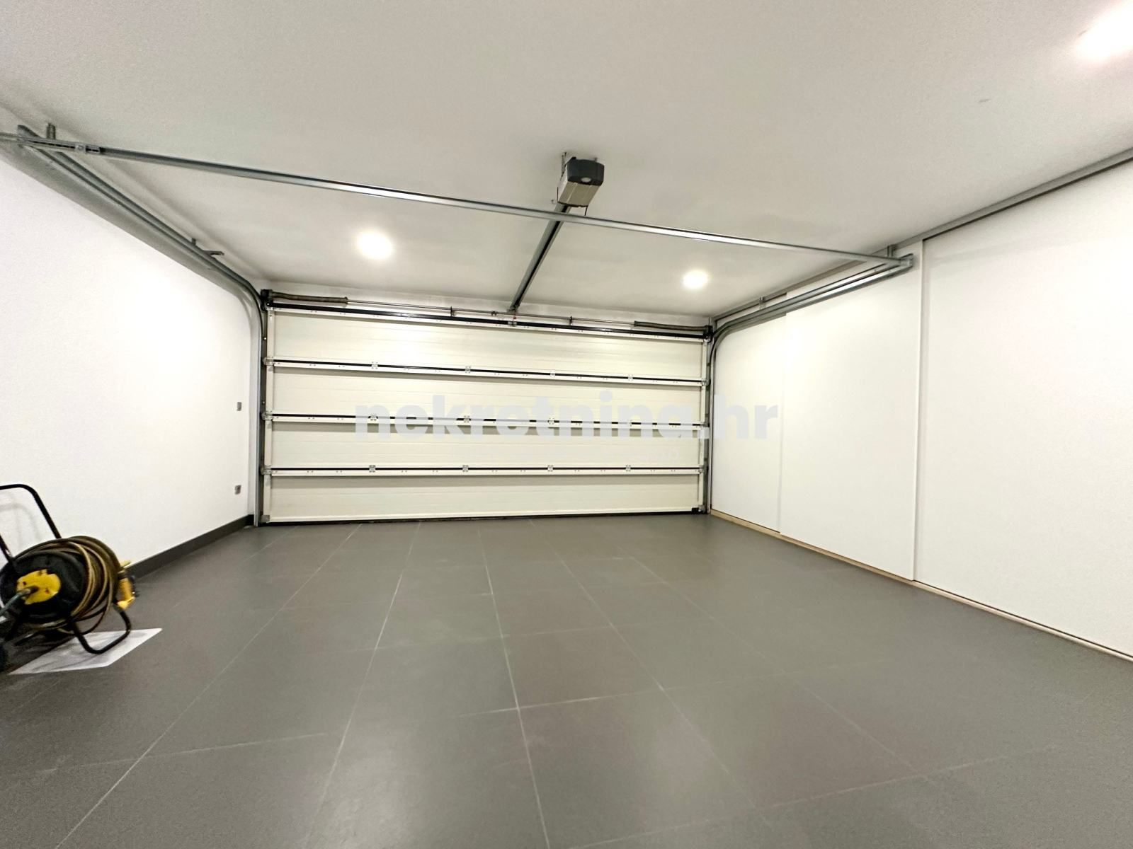 najam - kuća - črešnjevec - remete - 310m2 - novogradnja - slika 10