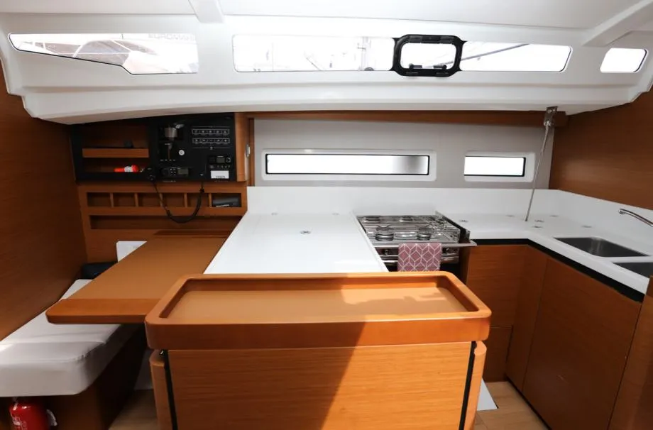 jeanneau sun odyssey 440 - slika 7