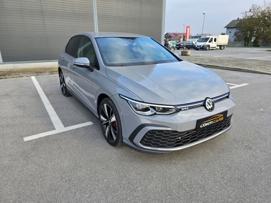 vw golf 8 gte automatik, led, virtual, ambi, acc, alu, reg. 11/26, pdv - slika 3