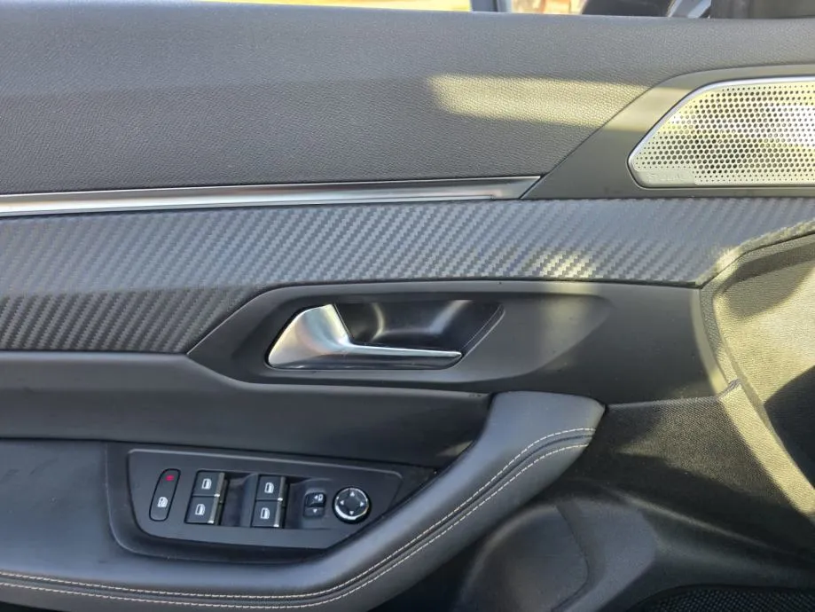 peugeot 508 130 gt-line, 114000 km, 2019g, kartice - slika 11