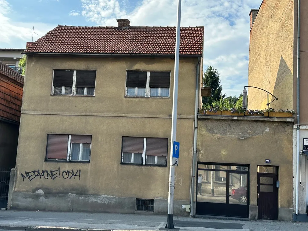 kuća – građevinsko zemljište 529 m2 - slika 3