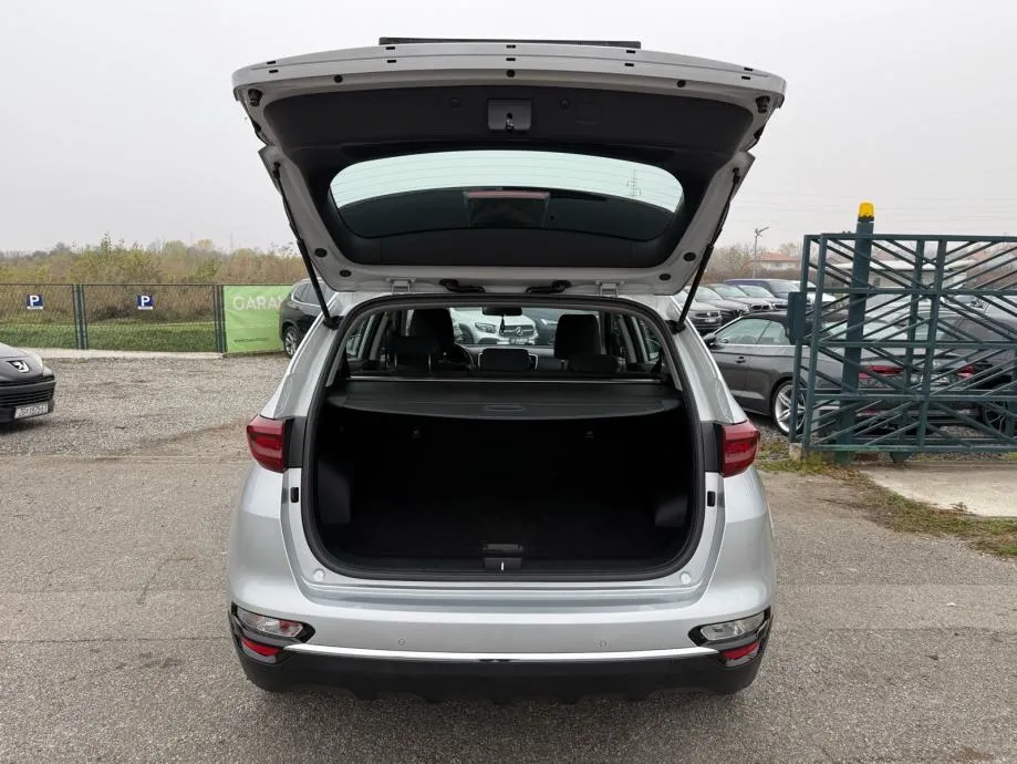 kia sportage 1,6 crdi automatik °navigacija°kamera°leasing bez učešća° - slika 21