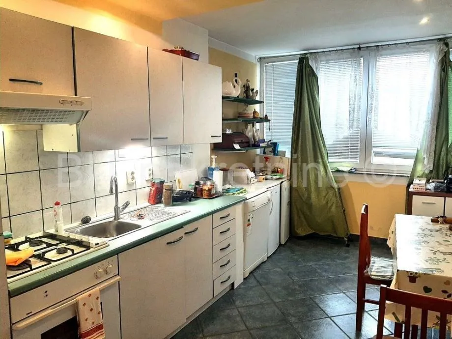 stan prodaja centar 61.6m2 (prodaja) - slika 4