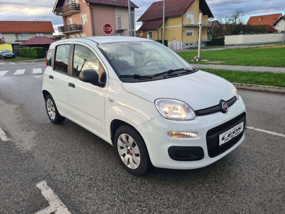 fiat panda 1,2,2015 god, 140000 km, klima,kartice - slika 3