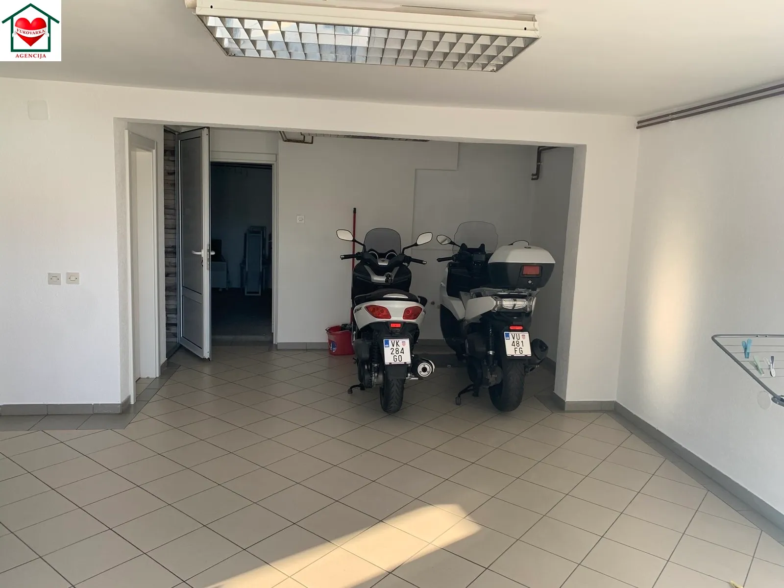 vukovar centar e. unije 14 super predivna kuća 270 m2 - slika 6