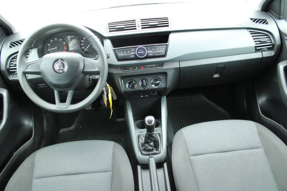 škoda fabia combi 1.0 tsi - slika 9