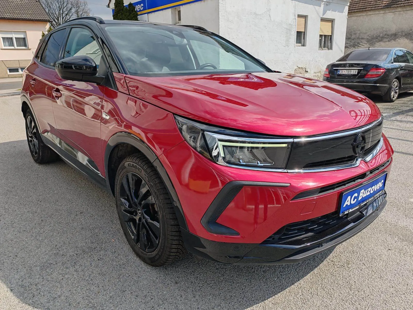 opel grandland 1,2 turbo - slika 5