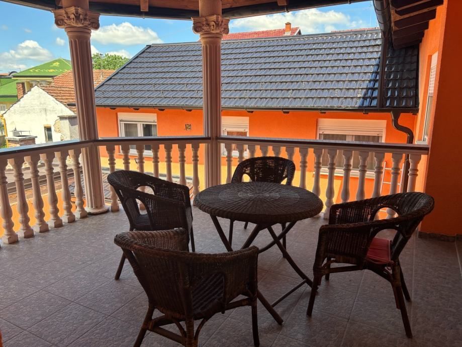 kuća/vila: osijek, retfala, 383.00 m2 (iznajmljivanje) - slika 11