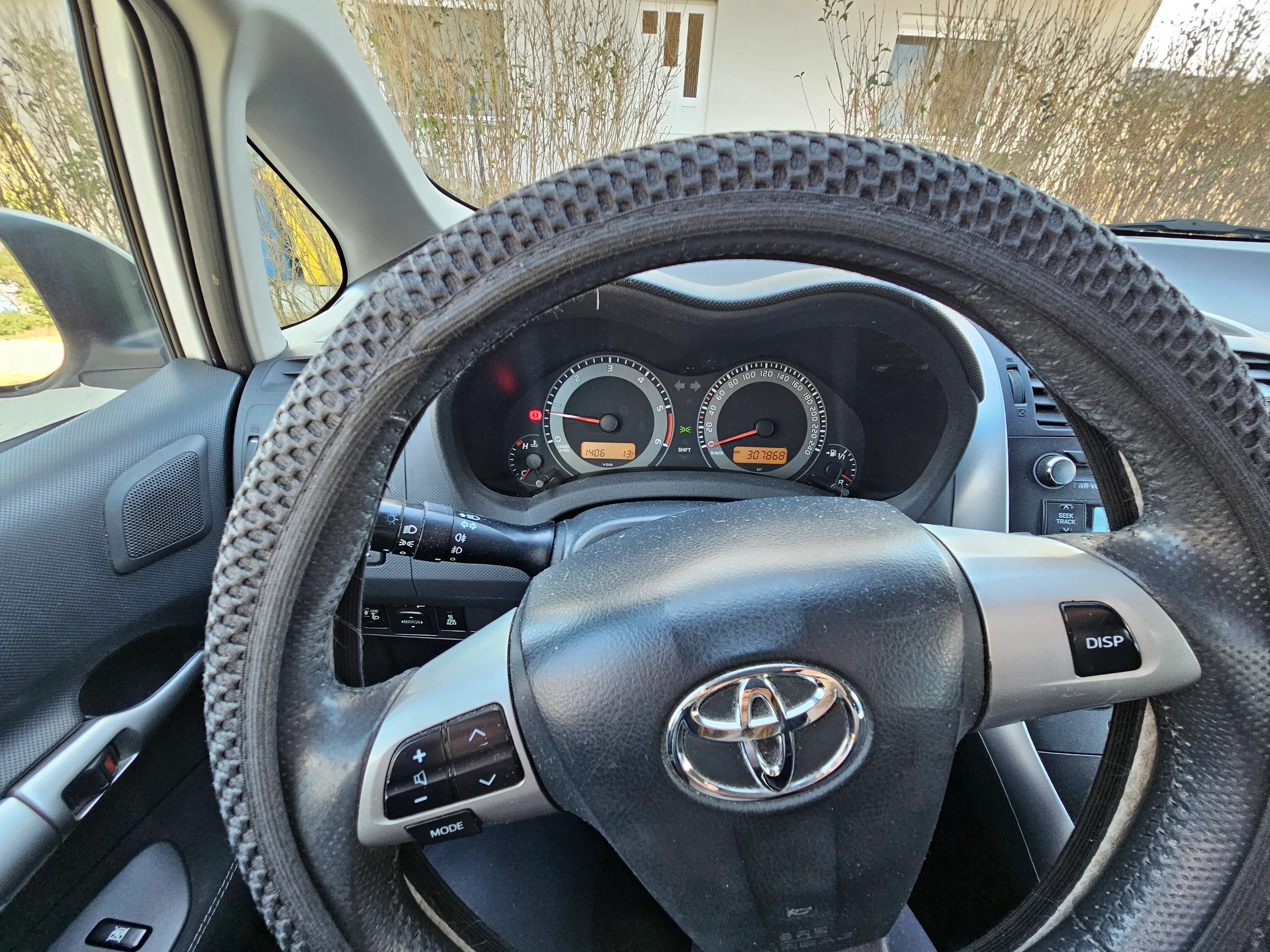 toyota auris - slika 6