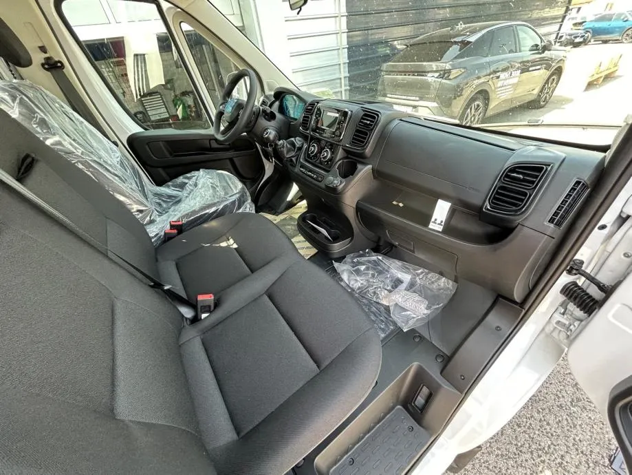 peugeot boxer l4 sanduk kabina 2,2 hdi 140 - isporuka odmah! - slika 11