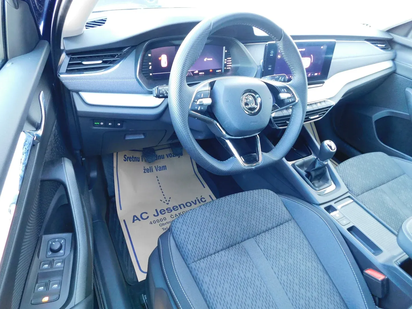 10513 škoda octavia style 2.0 tdi - slika 9