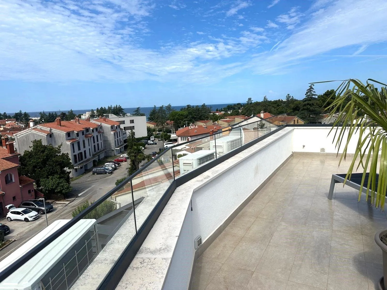 poreč- moderan stan sa krovnom terasom na prodaji (prodaja) - slika 21