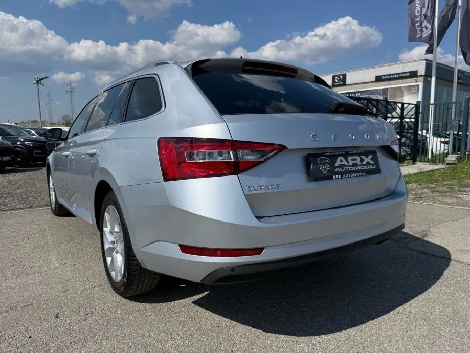 škoda superb 2.0tdi dsg °virtual°navi°led°leasing bez učešća° - slika 8