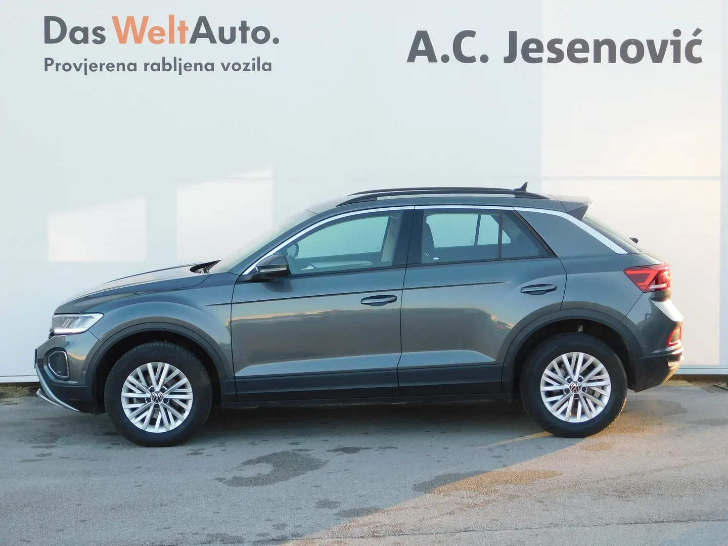 10184 volkswagen t-roc 1.0 tsi life - slika 6