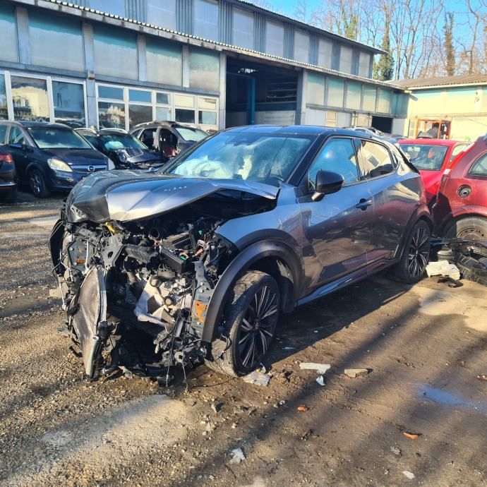 Nissan Juke 1,0 T - Zagreb