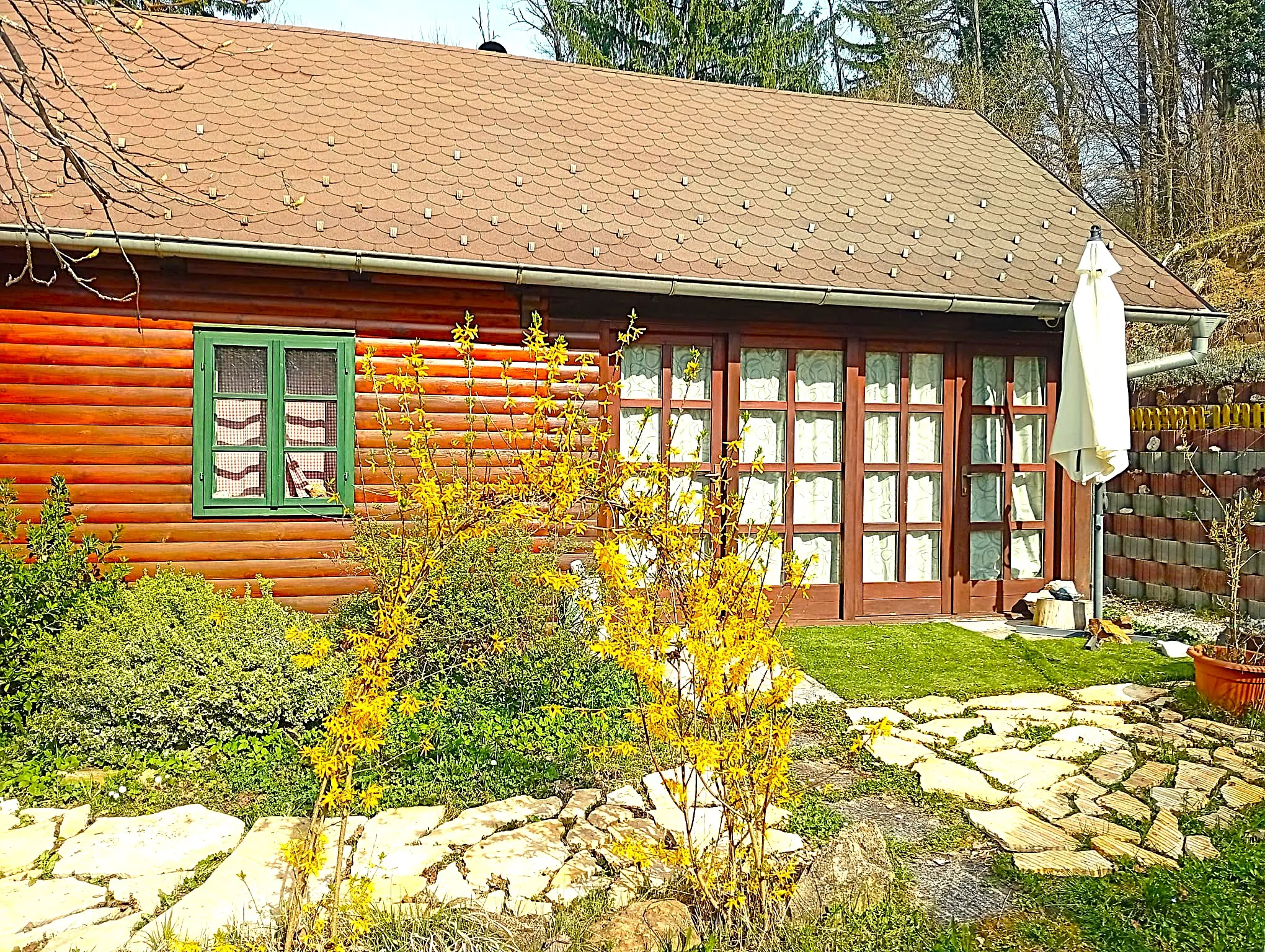 poljana sutlanska, drv. kuća 90m2 na imanju 7700m2 - slika 9