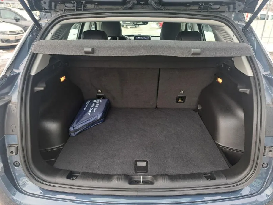 jeep compass 1.5 e-hybrid 130 dct fwd altitude - slika 16