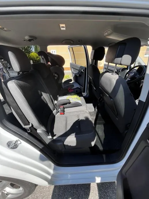 vw touran 1,6 tdi - slika 14
