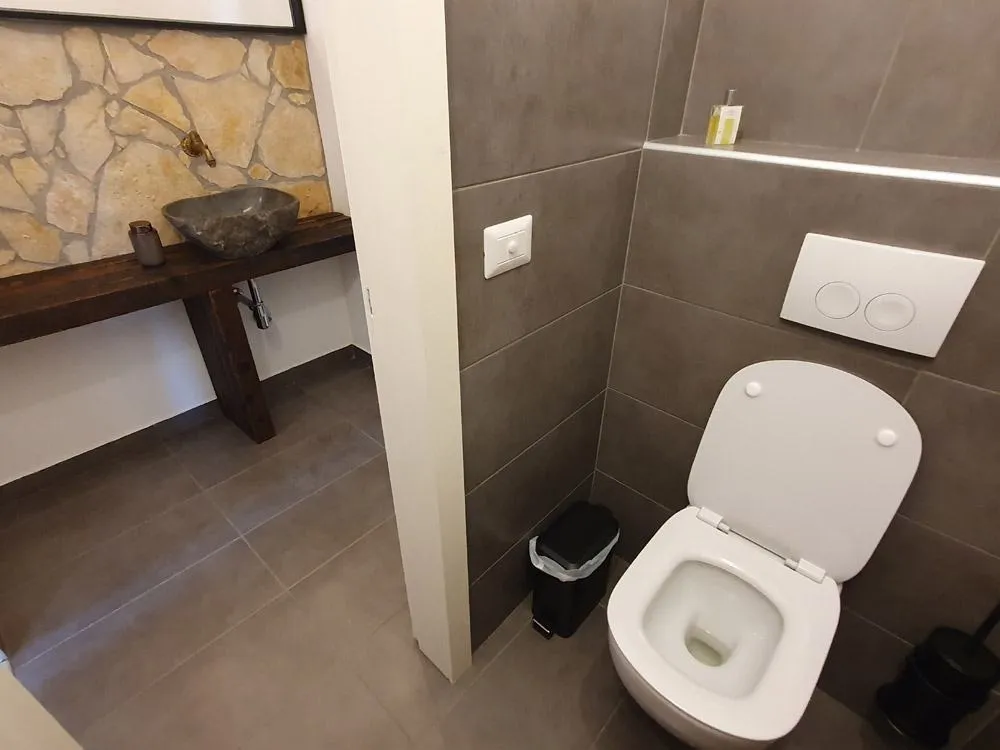 kuća: poreč, 349 m2, villa s bazenom, ljetnom kuhinjom, dupla garaža - slika 19