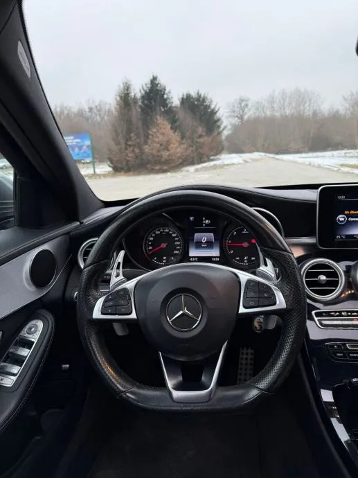 mercedes-benz c-klasa 220 amg - slika 8