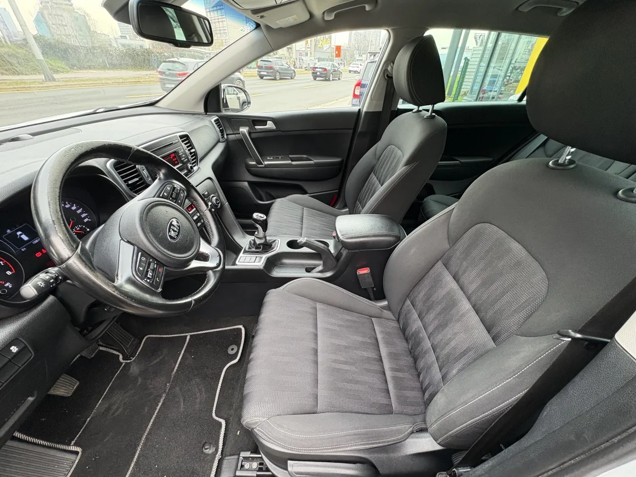 kia sportage 2wd 1,6 gdi lx urban - slika 6