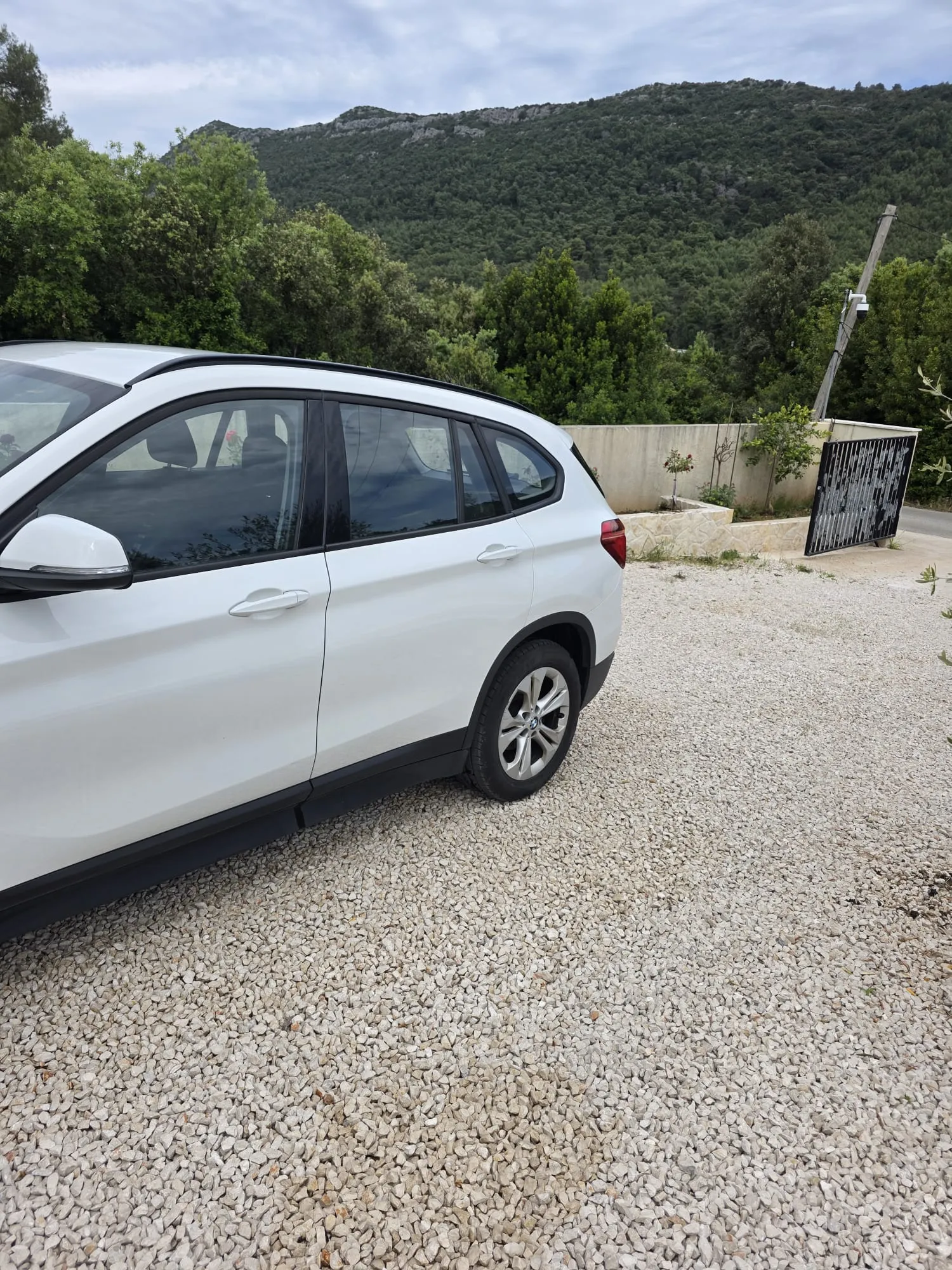 bmw x1 sdrive18d automatik - slika 5