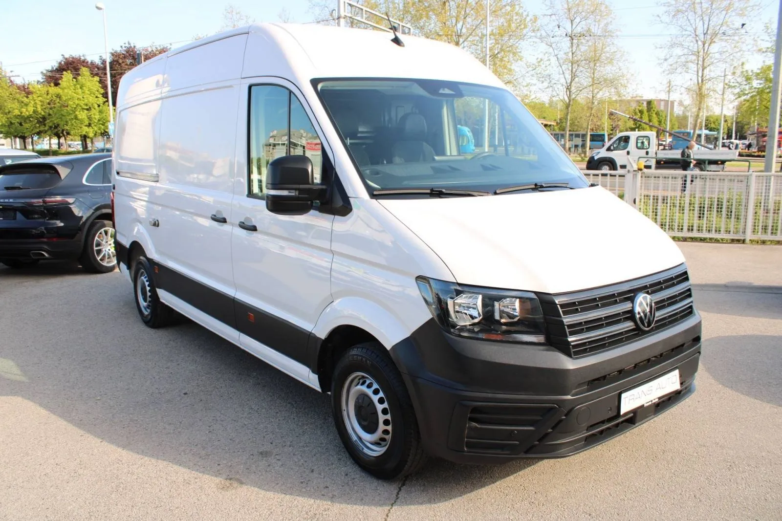 vw crafter 2.0 tdi l3h3 140ks *kamera*, 2024 god. - slika 3