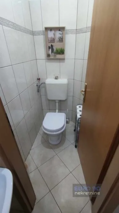 zadar/bili brig-prekrasan namješten jednosoban stan,42m2,odmah useljiv - slika 12