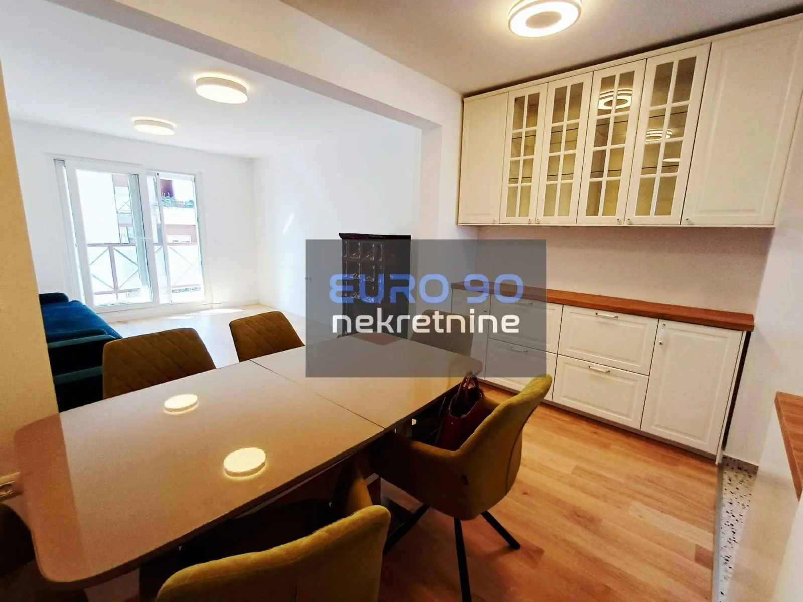 zadar / bili brig- renoviran i namješten dvosoban stan, 75 m2 !!! - slika 8